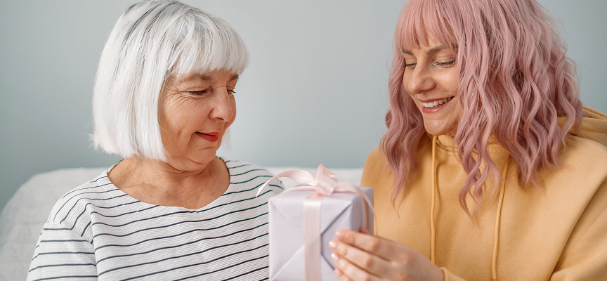 Leaving a gift in a will for Cancer Care Trust